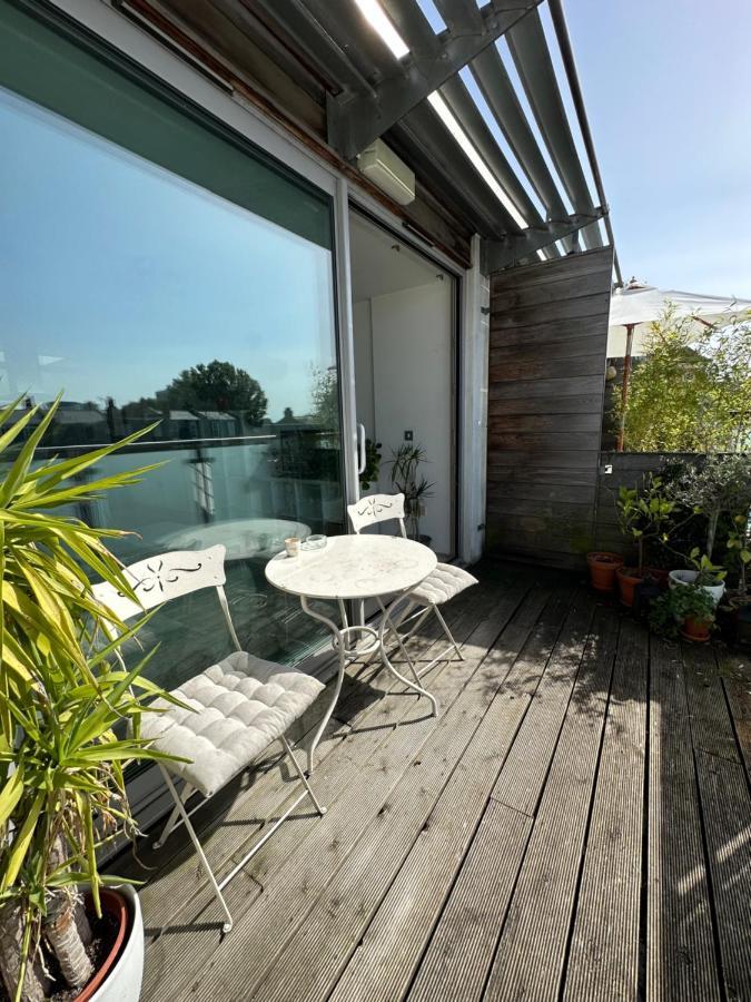 Bright And Airy Islington Apartment 伦敦 外观 照片