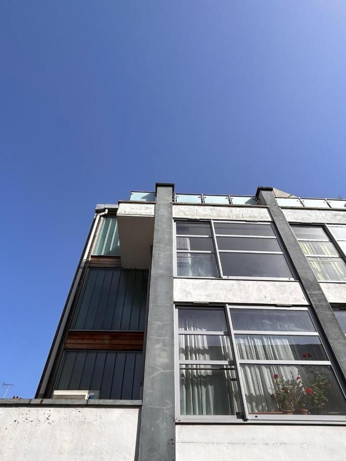 Bright And Airy Islington Apartment 伦敦 外观 照片
